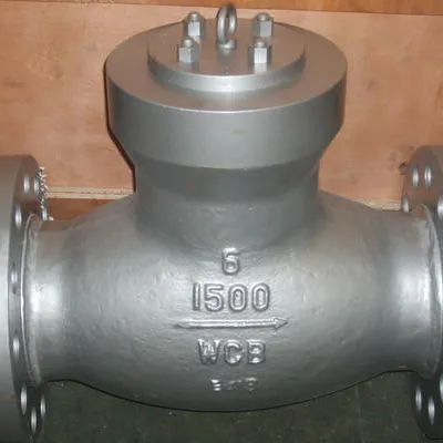 Expanding gate valve