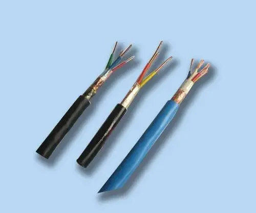¿Cuáles son las características del proceso de los cables impermeables?