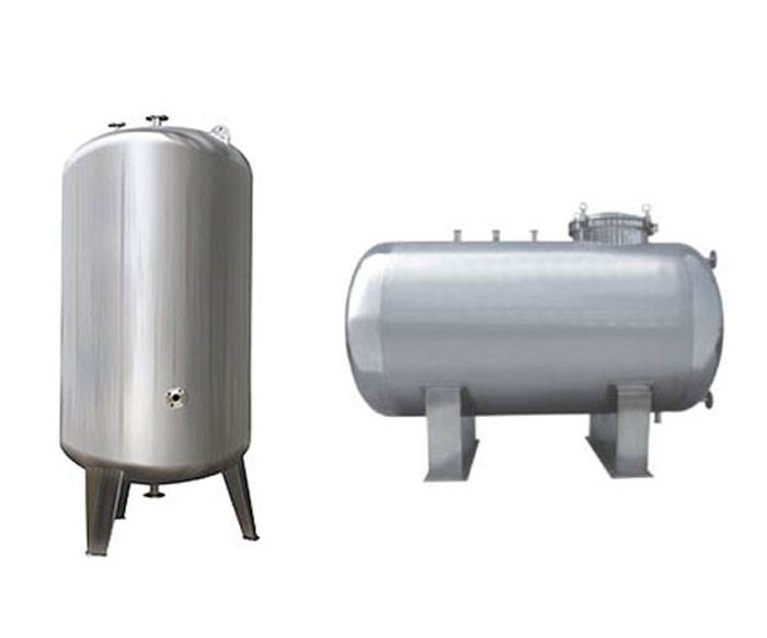 What are the benefits of using a water tank?