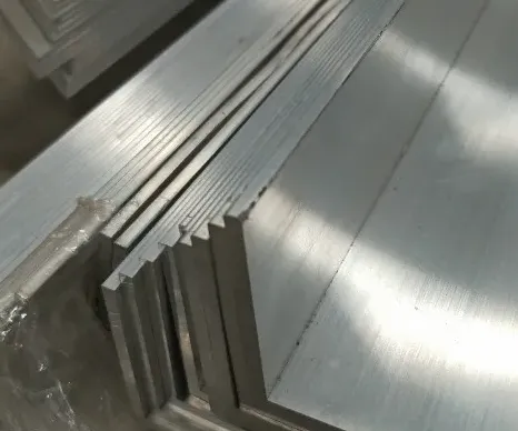 El proceso de producción de aleación de silicio y aluminio.