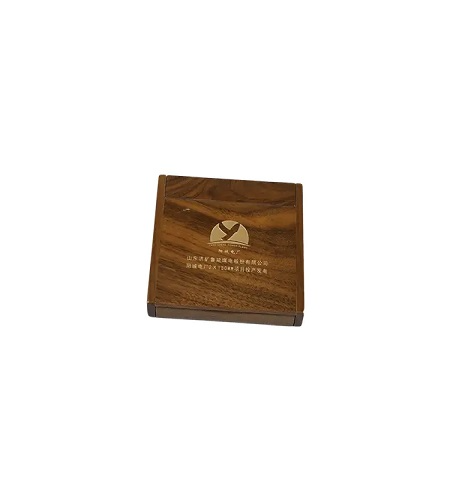 DS | Wooden Dice Box Vendor