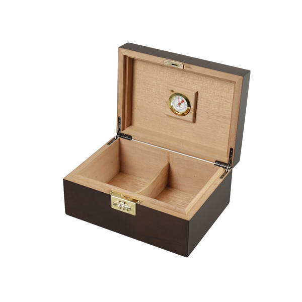 Personalised Wooden Cigar Box | Wooden Cigar Box Exporter