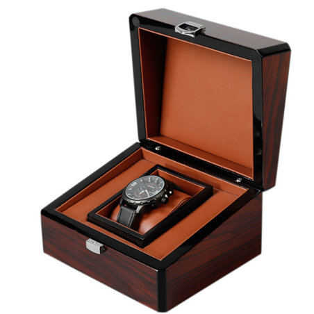 Features of Wooden Watch Box