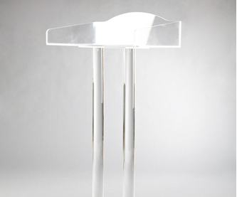 ELAN Revolutionizes Professional Presentations with Premium Acrylic Podium Design