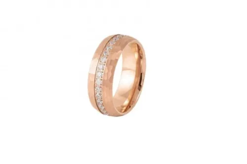 Strong fashion debut: titanium metal jewelry offers both beauty and innovation