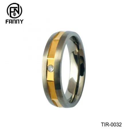 Customized High Quality Titanium Alloy Wedding Ring with Cubic Zirconia