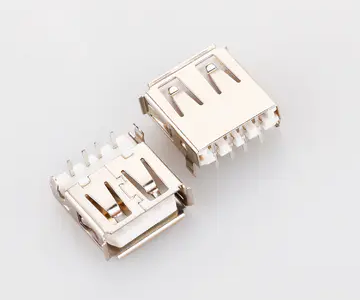 What are the characteristics of the interface model of the usb connector?