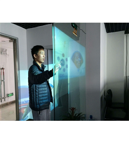 Interactive Touch Foil: A Promising Solution for Collaborative Learning