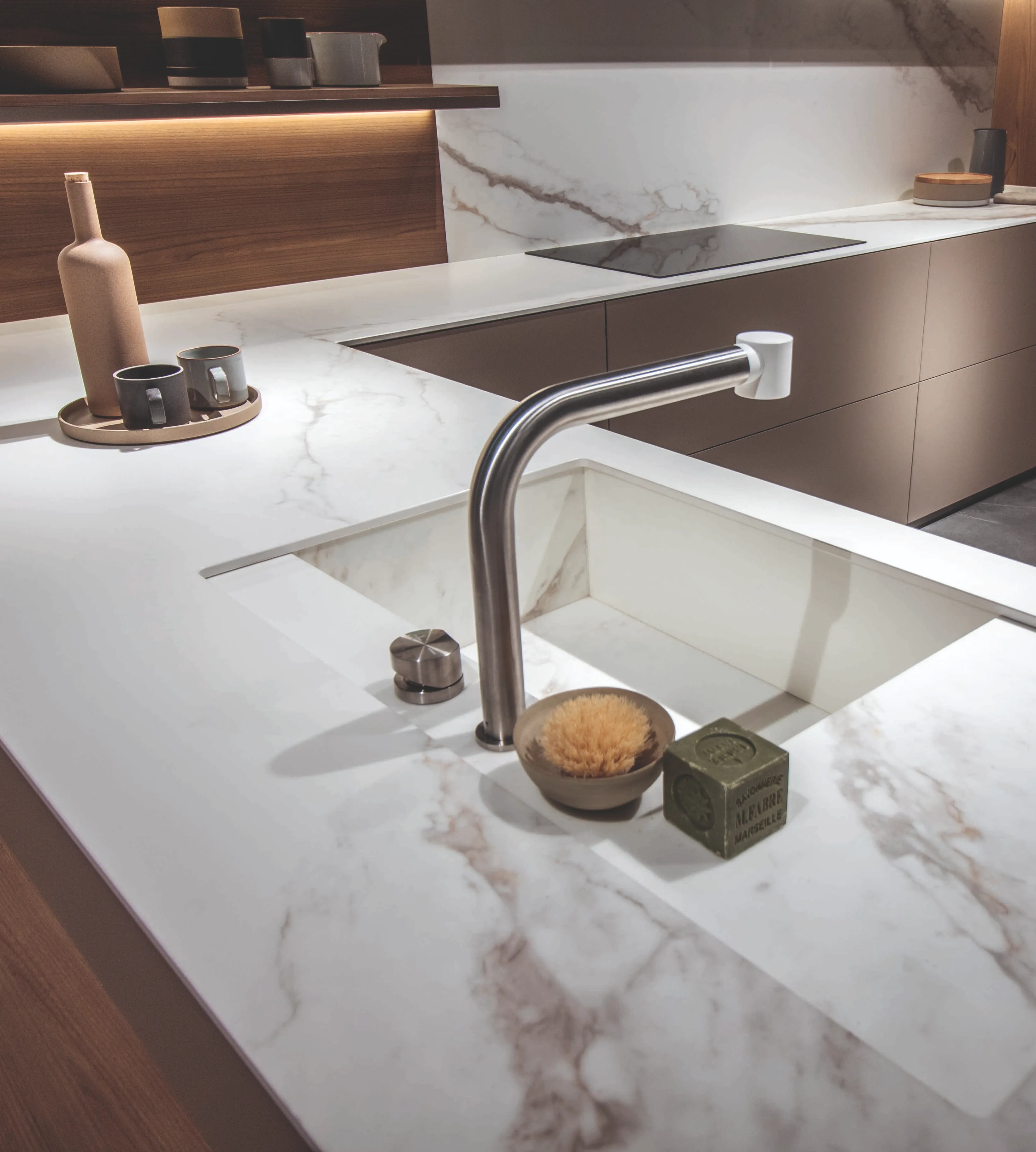 High Quality Quartz Kitchen Countertops | Quartz Kitchen Countertops Suppliers