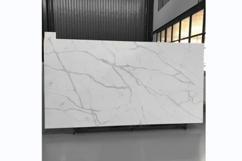 What is the difference between artificial quartz and natural quartz?