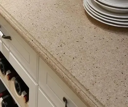 How to remove the stained quartz stone？