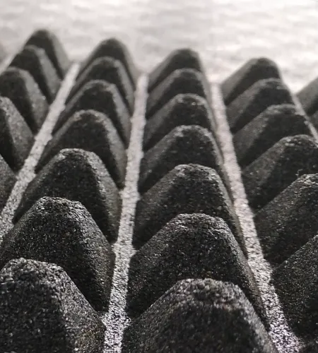 produttore di piastrelle per pavimenti in plastica | fornitore di piastrelle per pavimenti in plastica