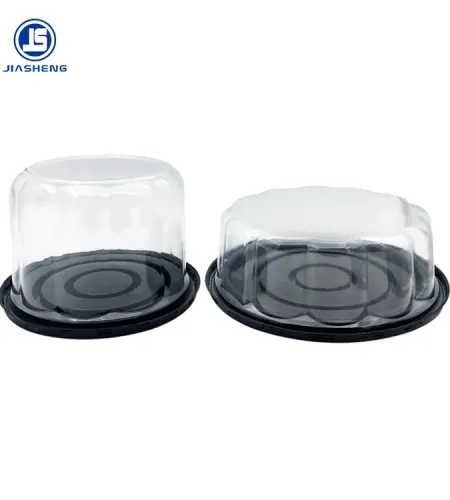 Disposable Cake Holders: An Environmentally Friendly Choice