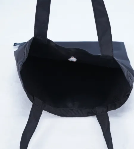 Versatile and Trendy: Make a Statement with a Customized Nylon Polyester Tote Bag