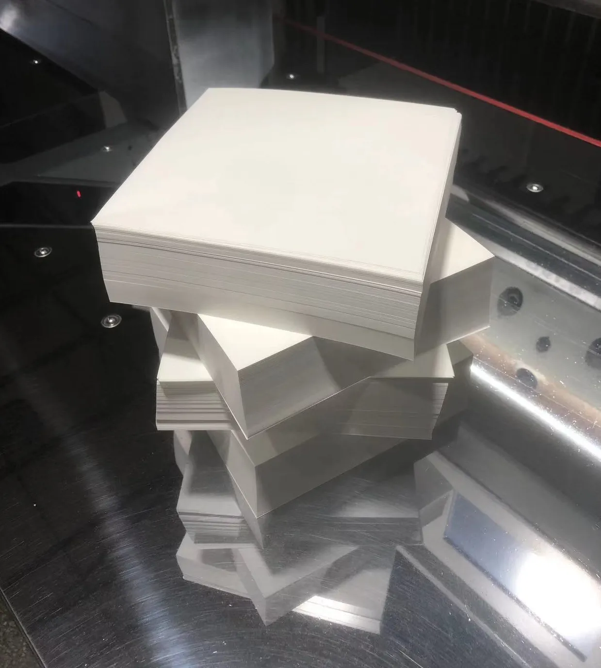 Laminated Paper: A Sustainable Choice for a Greener Future