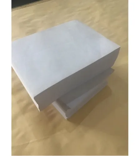 Lightweight interlayer paper for cost-effective transportation