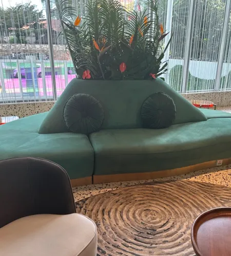 Space-saving Hotel Lobby Furniture Company | Chic Hotel Lobby Furniture Agency