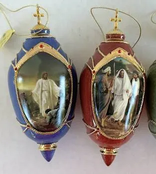Interactive Brand Storytelling: Illuminated Art Ornaments with QR Code Integration