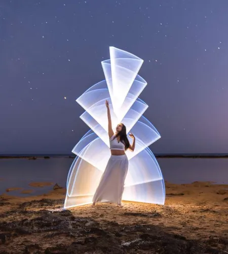 Sculptural Elements: OMG's Versatile Magical Light Sculptures