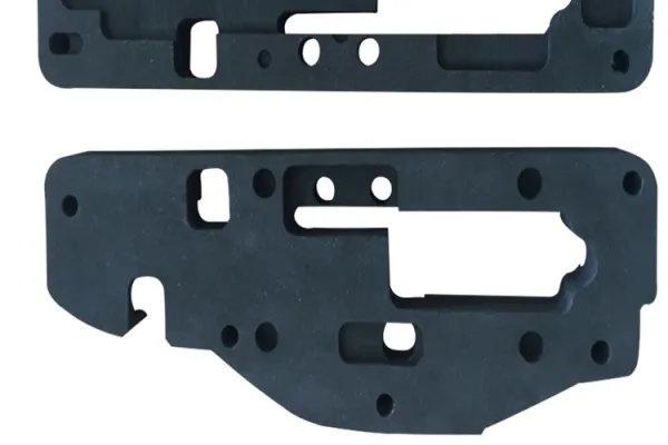 sheet-thermoforming-machine | What are the characteristics and advantages of the compression moulding machine ?