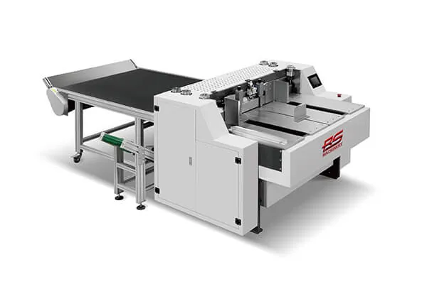 Characteristics and uses of rigid box machine