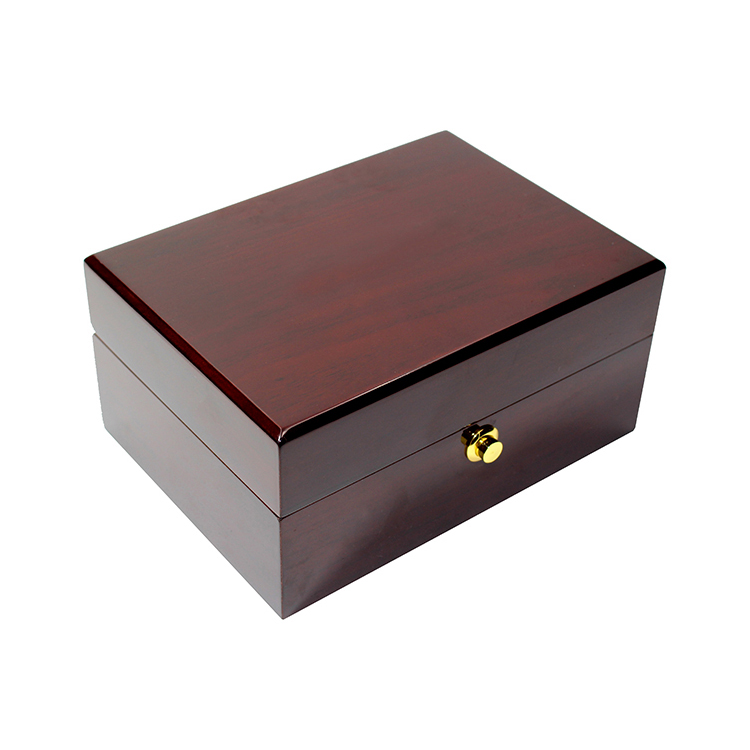 Wooden box | Brief description | Appearance | Production material