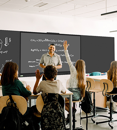 Harnessing the Power of Electronic Whiteboards for Efficient Collaboration