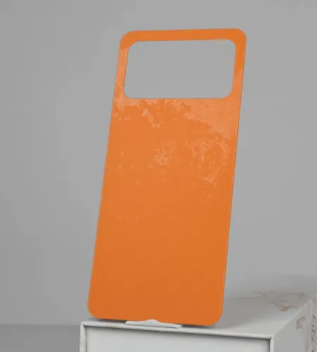 Achieve a Luxurious Aesthetic with a Precision-Textured AG Glass Back Cover.