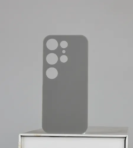 The Anti-Drop Back Cover is Precision-Molded for a Perfect Device Fit.