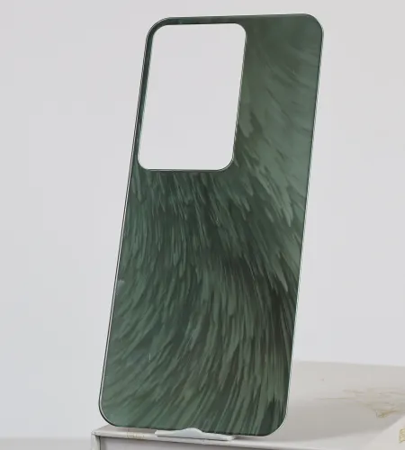 Achieve a Secure Grip with the Tactile Texture of Our Anti-Drop Back Cover.