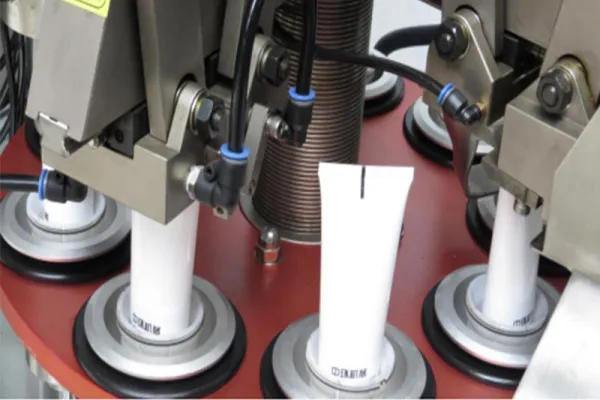 Advantages of tube filling machine in pharmaceutical industry | toothpaste-tube-filling-machine