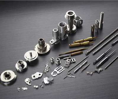WHAT TOOLS AND MATERIALS ARE USED FOR PRECISION MACHINING?