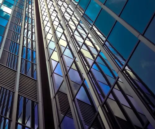 The maintenance of commercial window is mainly carried out from two points: node maintenance and regular maintenance.