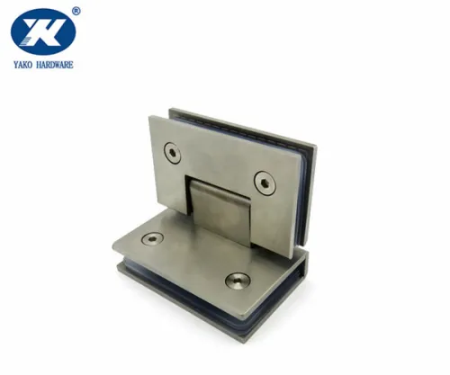 Usage of shower hinges