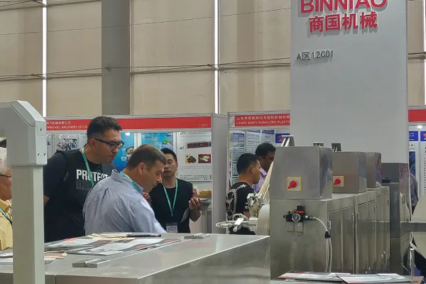 Single Spoon Packing Machine